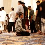 Code vestimentaire mosquée et sites religieux musulmans